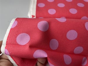 Patchwork stof - Tula Pink's i prikket i koral / rosa